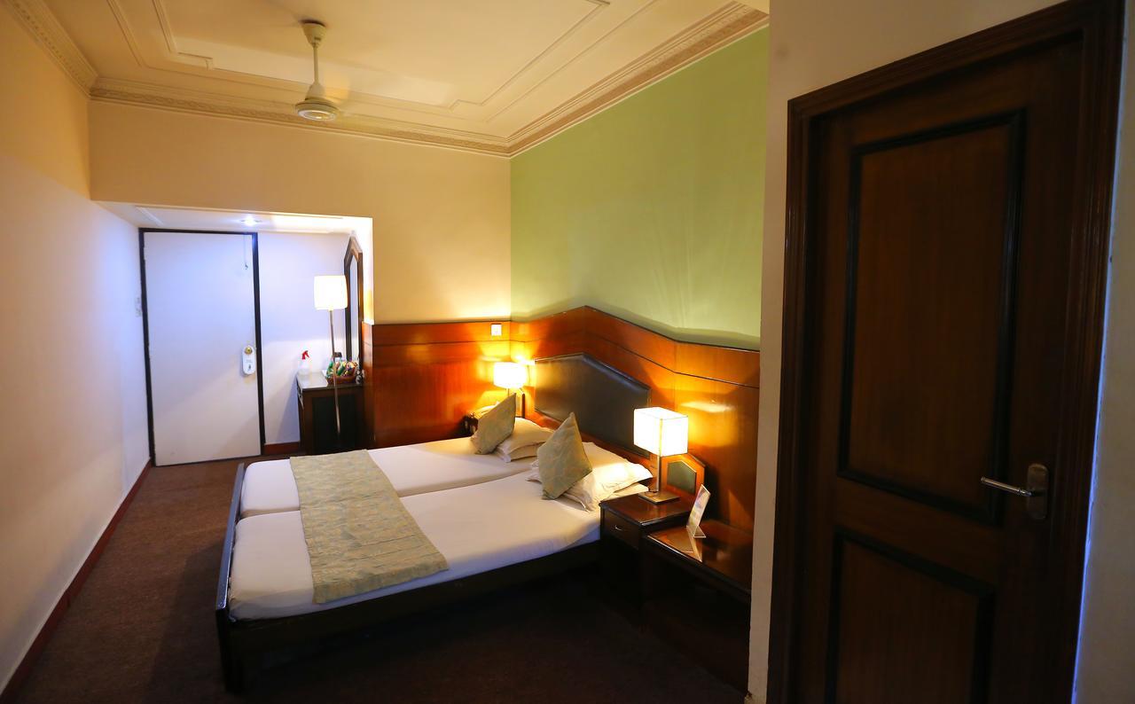 Collection O 64168 Hotel Vip International Calcutta Exteriör bild